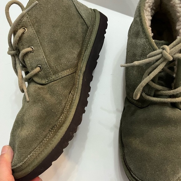 UGG‎ Men\'s Neumel Burnt Olive Suede Chukka Boots size 12 main image 4